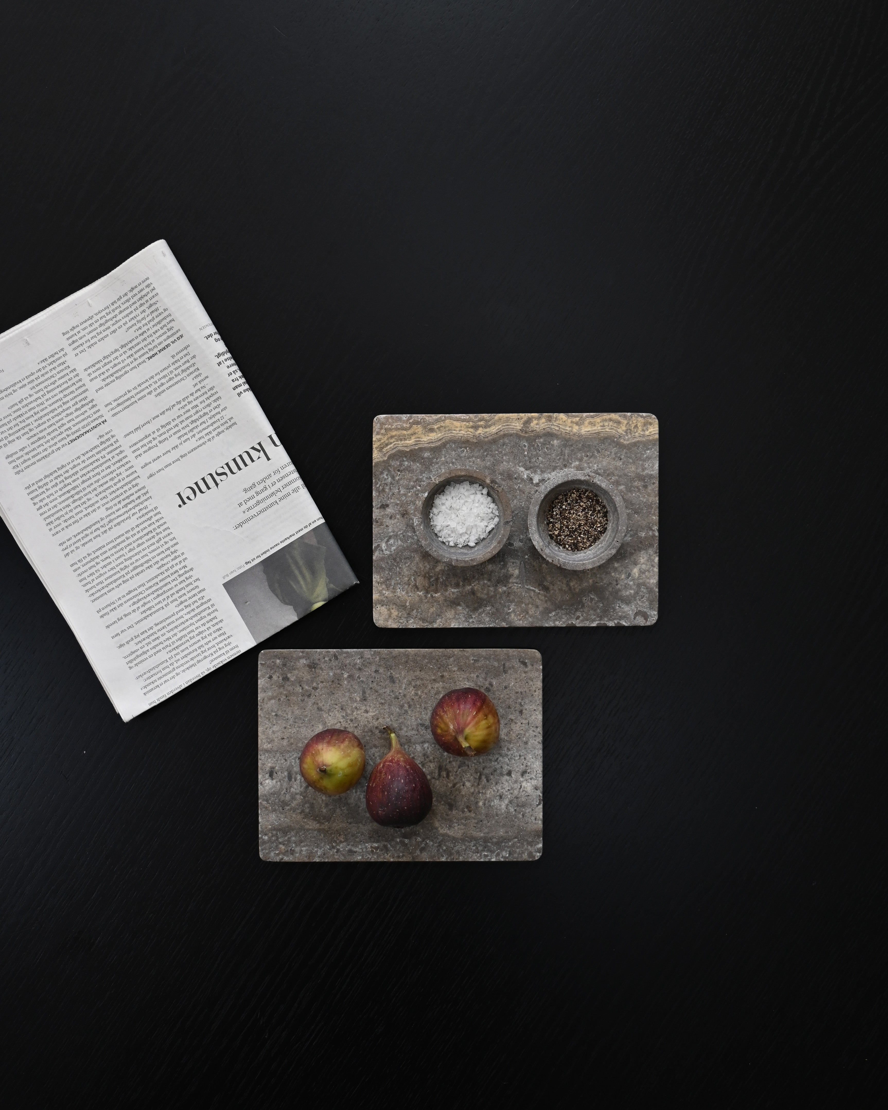 Enkei Tray Rectangular, Petit styled on a console table – Silver Travertine (Earth), 101 Copenhagen.